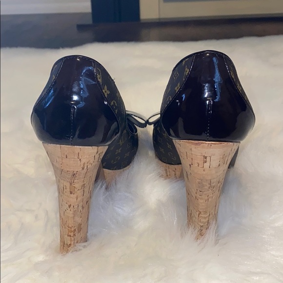 LOUIS VUITTON Monogram Canvas Peep Toe Pump Size39 - Picture 5 of 8